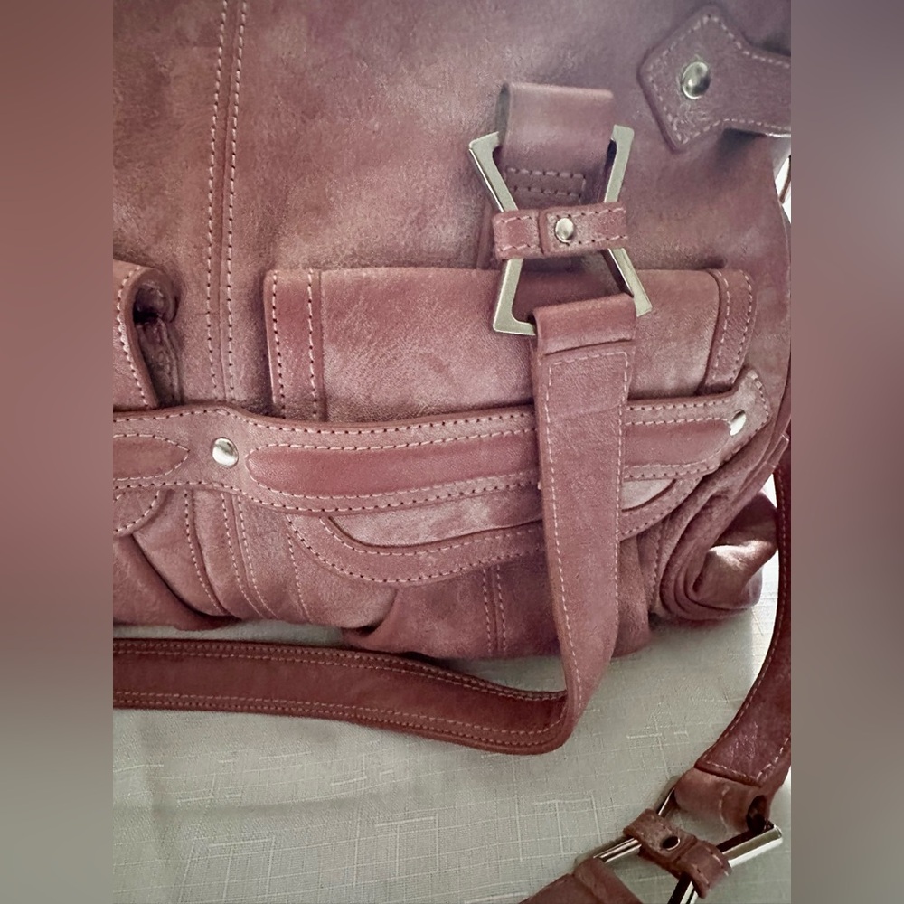 🔥👜 Junior Drake Dusty Rose Leather Bag -- this bag understood the assignment💅 - Picture 9 of 16